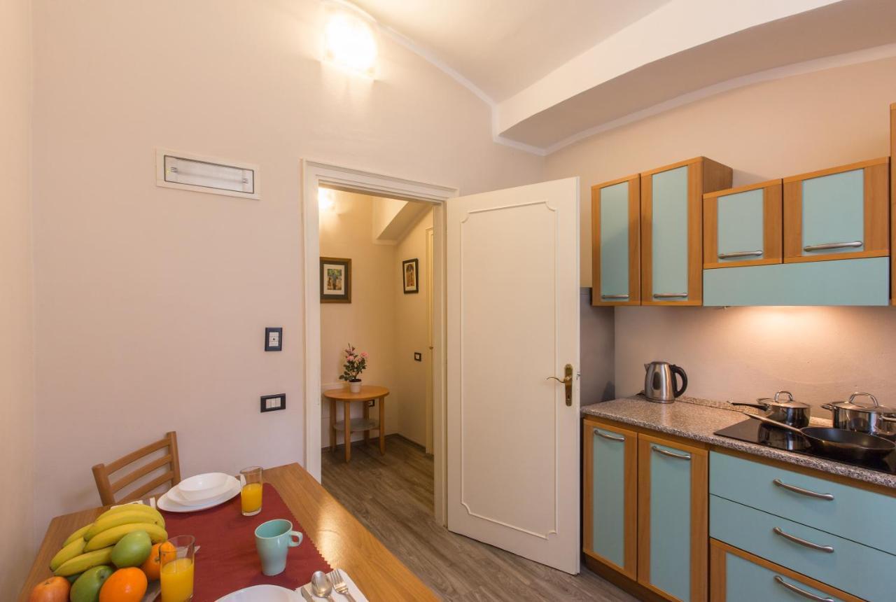 Duskova Apartments Прага Екстериор снимка