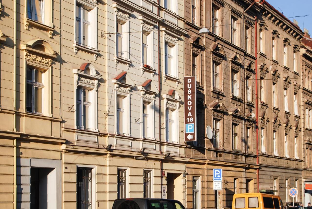 Duskova Apartments Прага Екстериор снимка