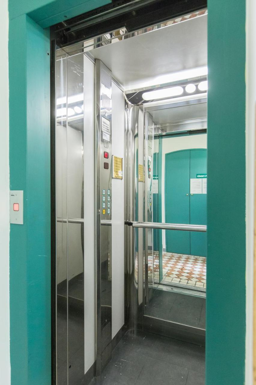 Duskova Apartments Прага Екстериор снимка