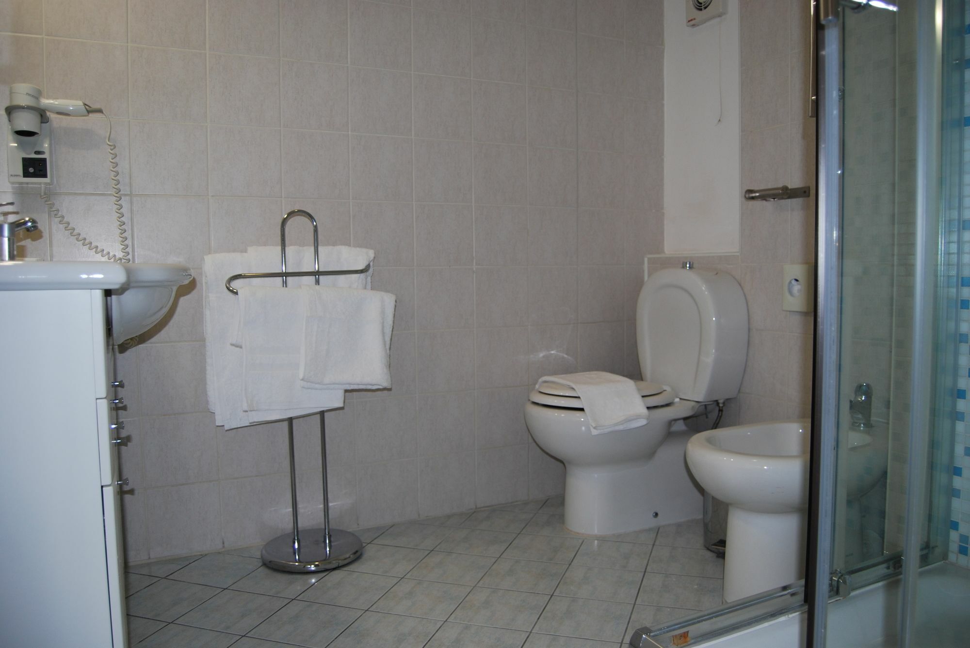 Duskova Apartments Прага Екстериор снимка